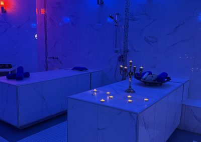 30_-_Hammam_3_-_ZinaBelle_Table_Gommage_en_marbre